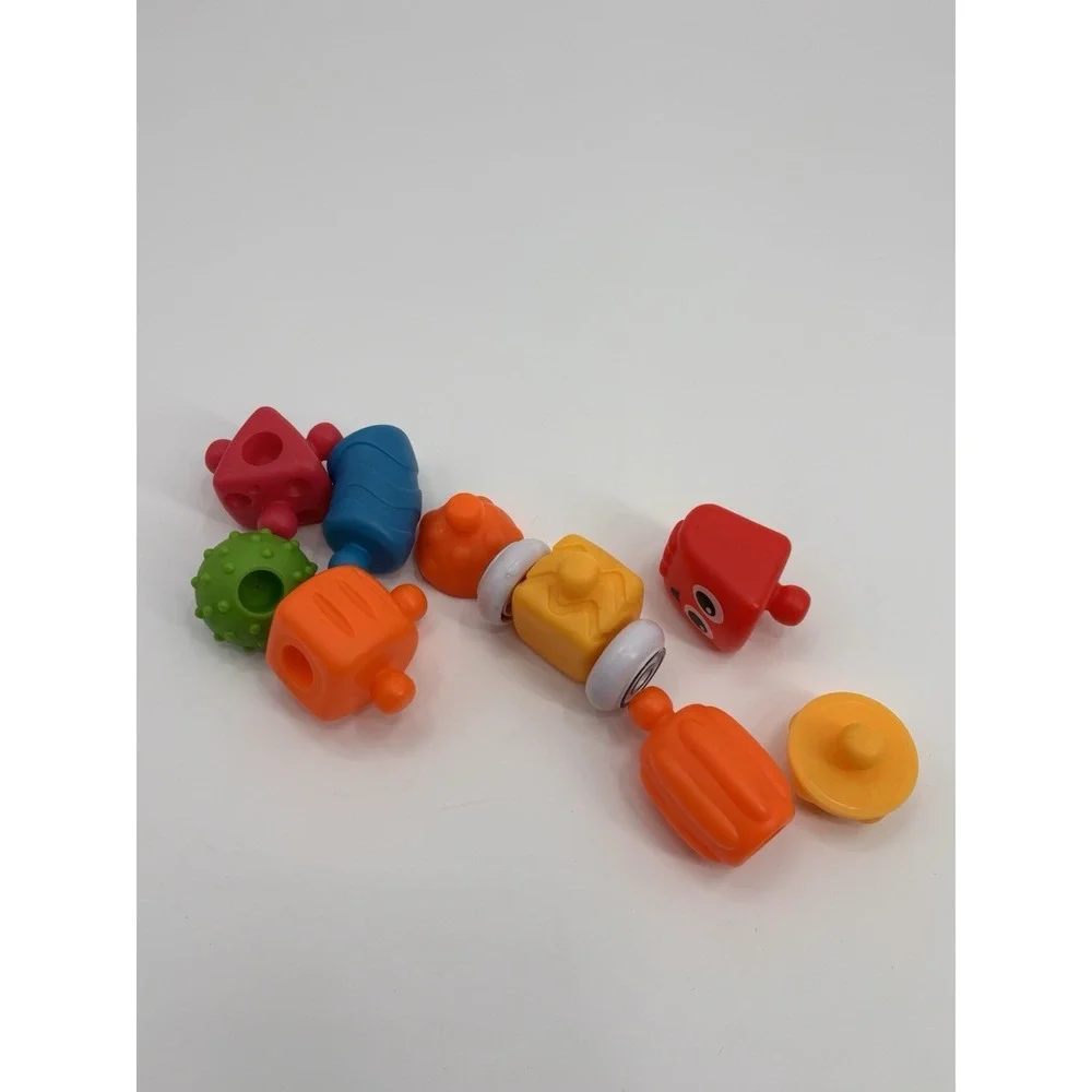 Infantino Sensory Plug And Roll Train‎ Interlocking Colorful Block toy